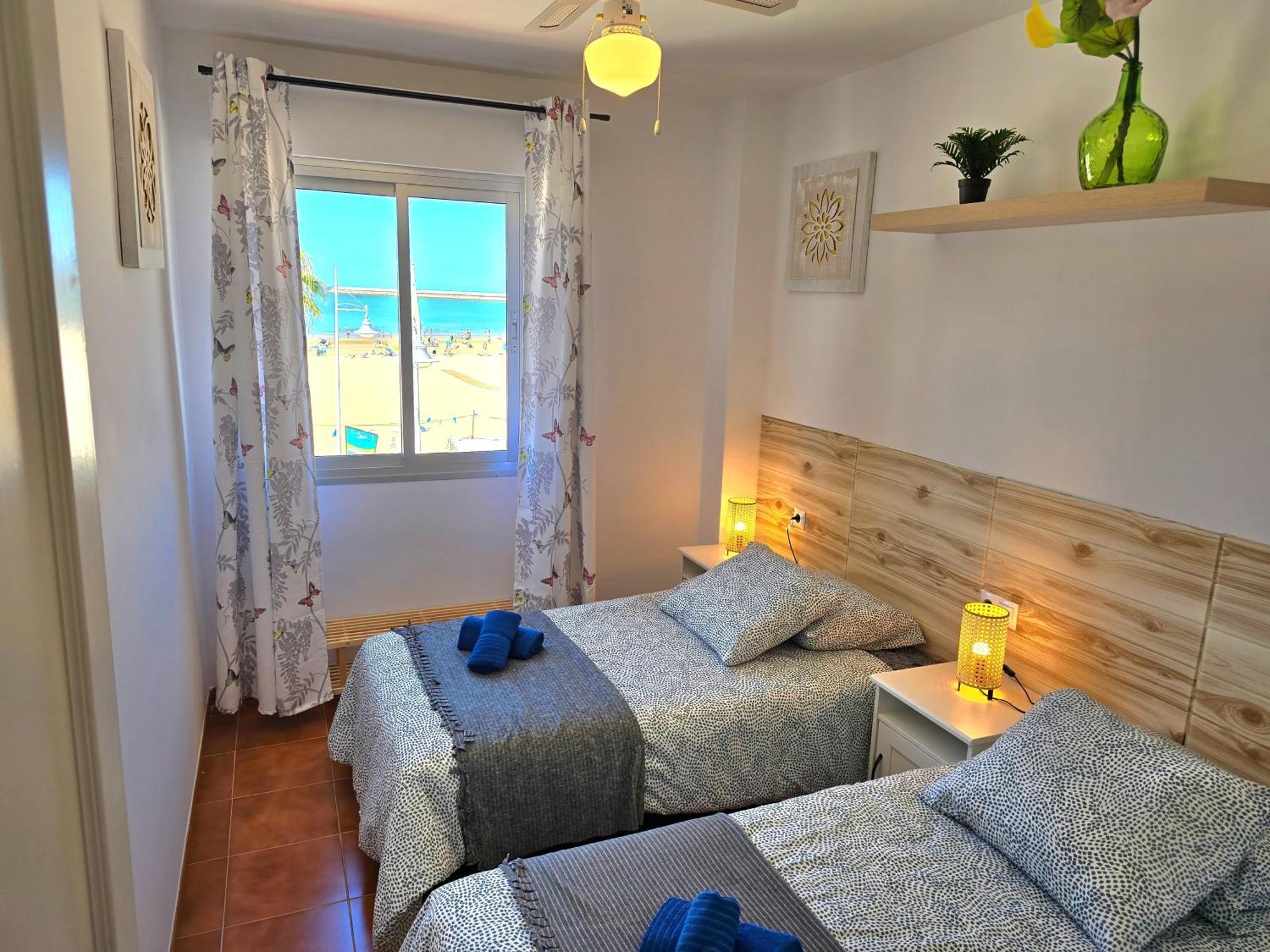 Apartment Beachfront Duplex 1ª Linea & Terraces Oceanfront El Puerto de Santa Maria