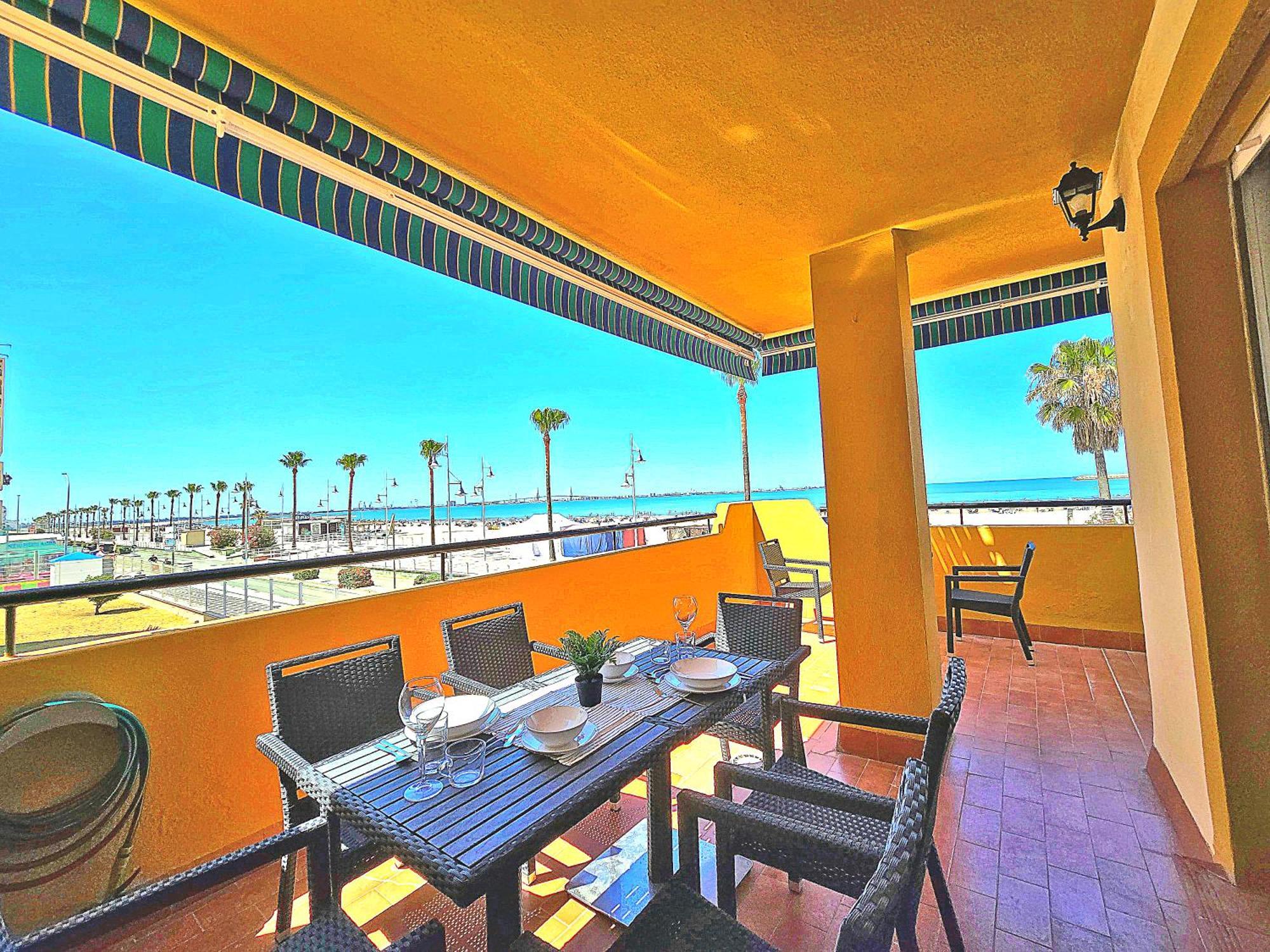 Beachfront Duplex 1ª Linea & Terraces Oceanfront Apartment *